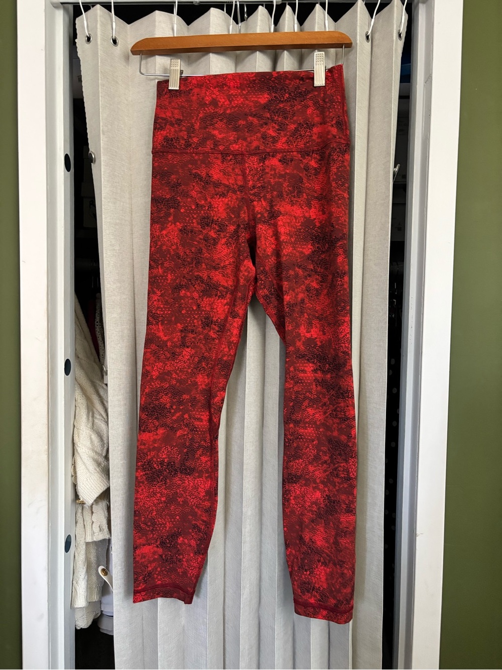 Lululemon align lunar new year